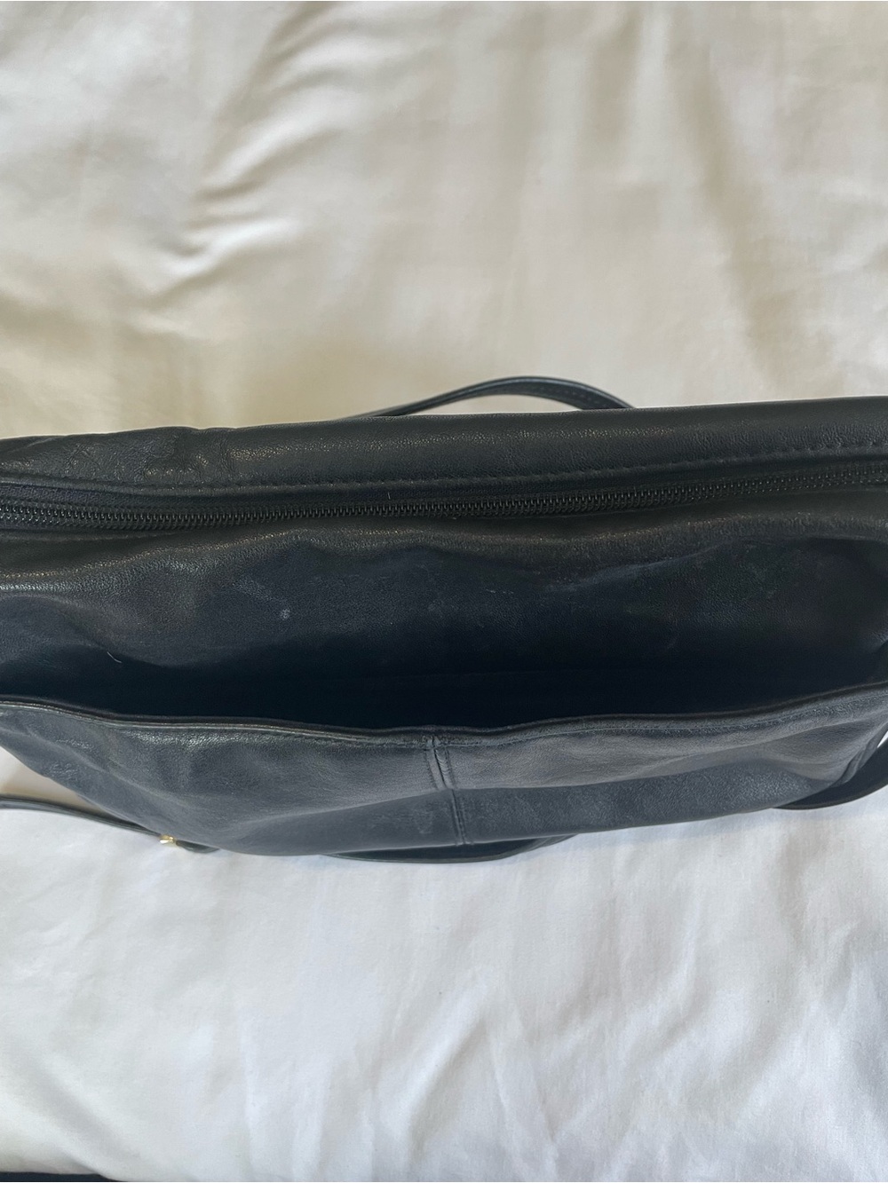 Vintage Etienne Aigner Black Leather Crossbody with Gold Logo Plaque - Picture 3 of 5